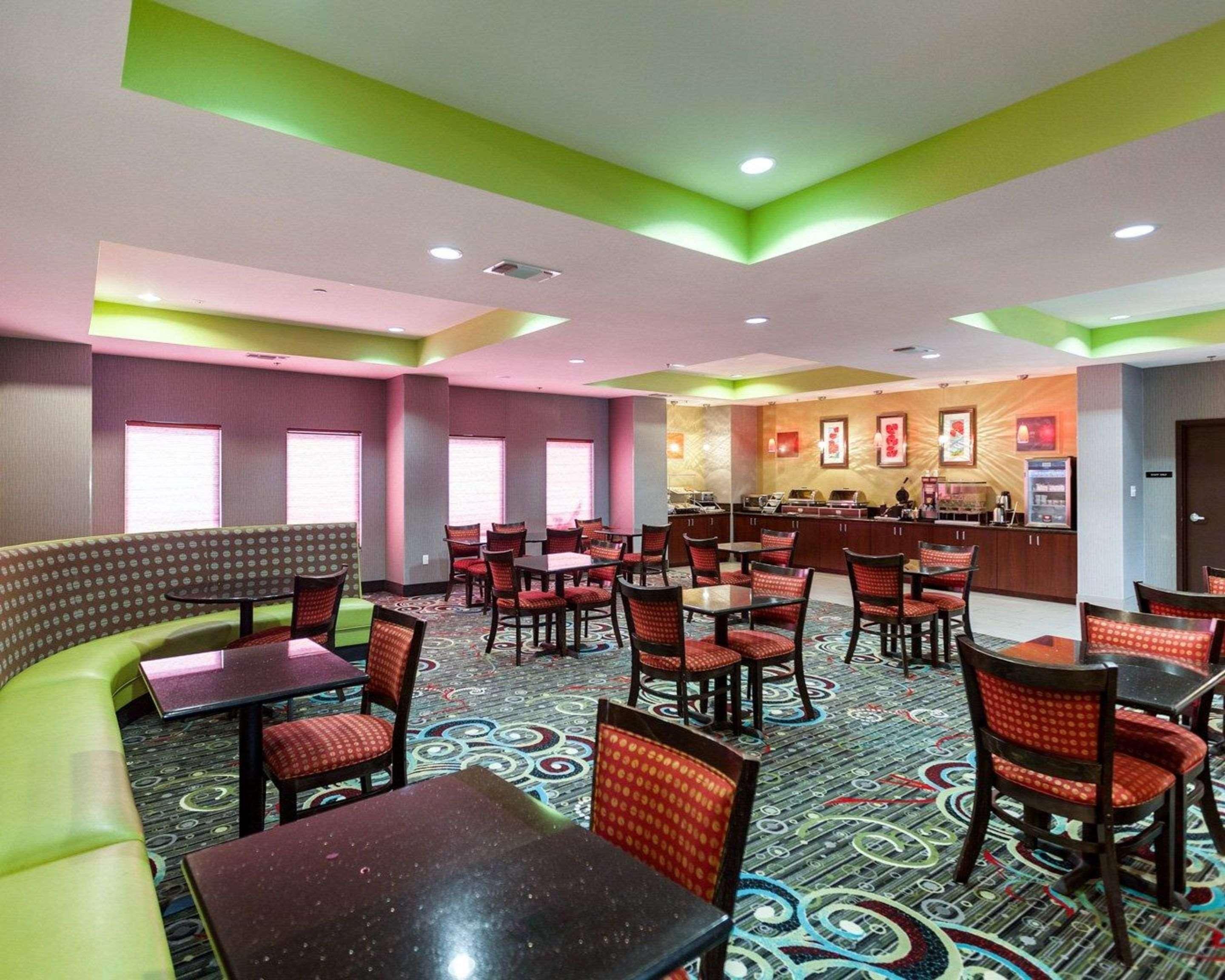 Comfort Suites Greenville Exterior photo
